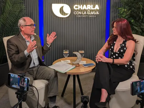Participa en Charla con la Luna